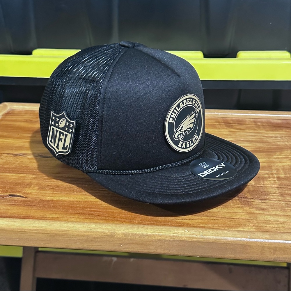 Philadelphia Eagles Black NFL foam trucker Hat
